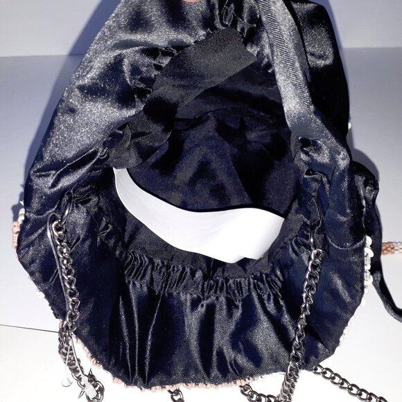 NWT Stradivarius black, off-white, caramel tan beaded bucket bag w/ chain strap - Picture 6 of 6